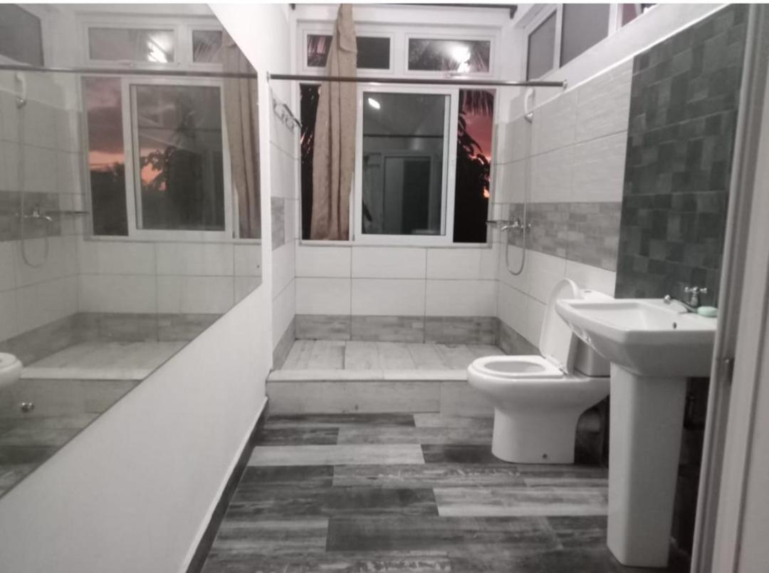 Cheerful 1 Bed Vacation Home With Tours & Facilities ラ・ガウレット エクステリア 写真